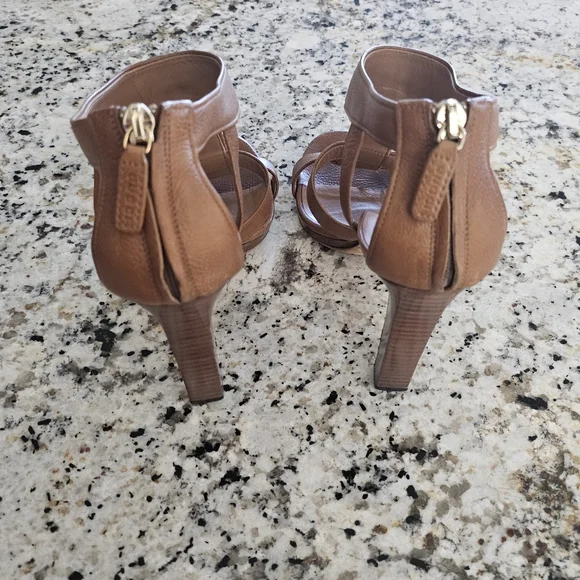 GUCCI Marrakech Tassel Sandals
